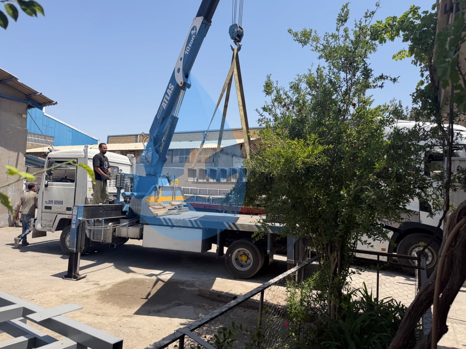 بارگیری و ارسال تجهیزات پروژه ی موکب 914-کربلای معلی-تیر 1405