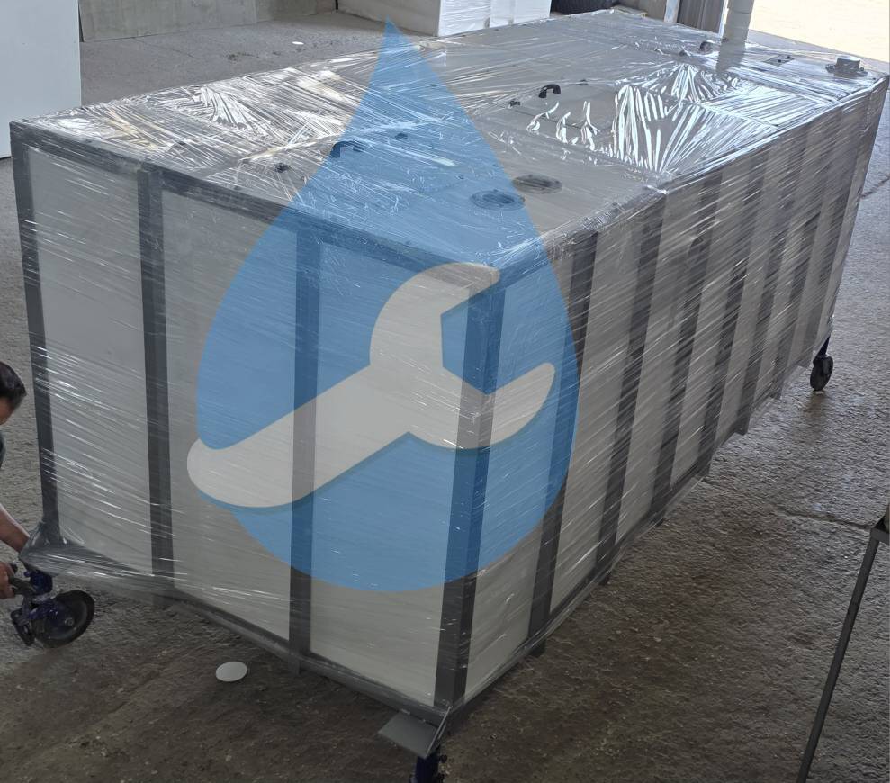 مخزن ایستگاه پمپاژ و چربی گیر گلدن مال